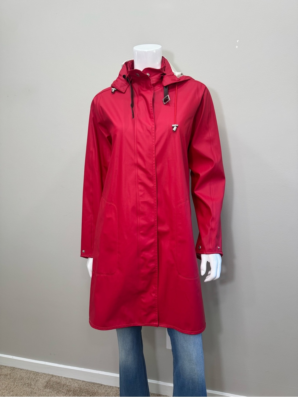 ILSE JACOBSEN RAIN71 Red Waterproof Hooded Long Raincoat Jacket Size 4